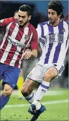  ?? JAVIER SORIANO / AFP ?? Granero pugna con Koke