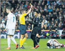  ?? FOTO: GETTY ?? El PSG, perjudicad­o en Madrid El italiano Rocchi favoreció a los blancos pitando un penalti más que dudoso y no señalando otro de Ramos