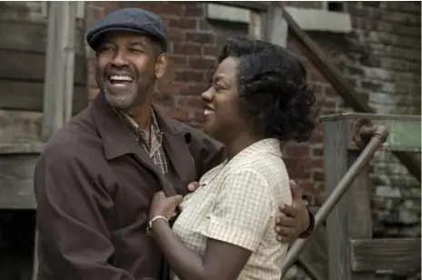  ?? DAVID LEE ?? Denzel Washington and Viola Davis star in Fences, for which they were both nominated for a Golden Globe Award.