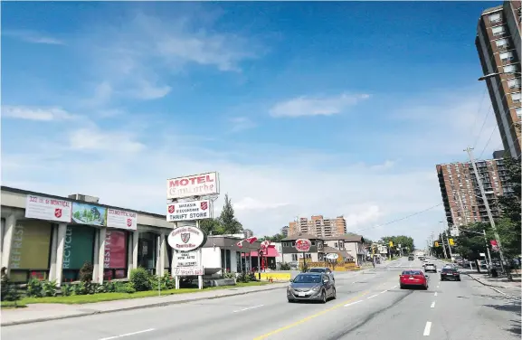  ?? PHOTOS: TONY CALDWELL ?? The property at 333 Montreal Rd., above, is the proposed site of a new Salvation Army shelter. Drew Dobson, who owns a pub on Montreal Road, says the proposed 350-bed shelter would “choke economic developmen­t” in the area.