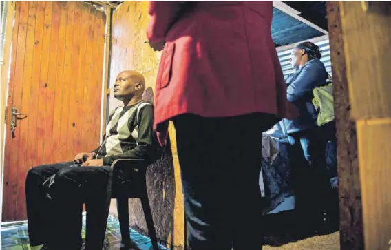  ??  ?? Taking control: Antiretrov­iral clubs (above) in Khayelitsh­a, Cape Town, makes it easier for people to get their medication. Now trials show that HIV self-testing kits (below) are being taken up by people reluctant to be tested in clinics. Photos:...