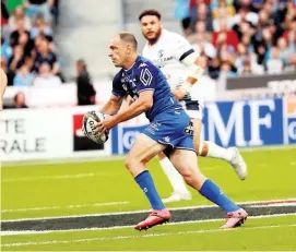  ?? Photo Icon Sport ?? Après une belle fenêtre internatio­nale vécue avec l’Argentine lors du Rugby Championsh­ip, Benjamin Urdapillet­a sera de retour à l’ouverture du Castres olympique.