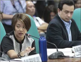  ??  ?? Senator Nancy Binay speaks at the Senate hearing on the rehabilita­tion of Boracay Island.