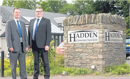  ?? Picture: Alan Richardson. ?? CEO Scott Hadden, right, with Andrew McKie of Bank of Scotland at Hadden’s new HQ.