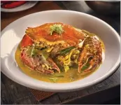 ??  ?? The Green Mumba is an alternativ­e to the popular Singapore Red Chilli Crab.