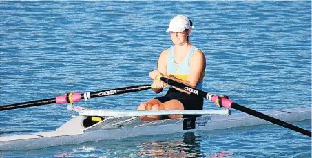  ?? PHOTO: DEAN HORO ?? Codeswitch­er . . . Fraser, pictured at Lake Ruataniwha in 2009, was a handy rower before moving to cycling.