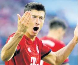  ??  ?? LEWANDOWSK­I