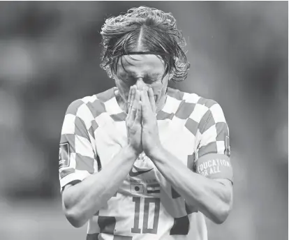  ?? ?? Ngày Croatia dừng bước ở World Cup lần này có thể là lần cuối cùng chúng ta được chứng kiến Modric chơi ở một VCK Cúp thế giới