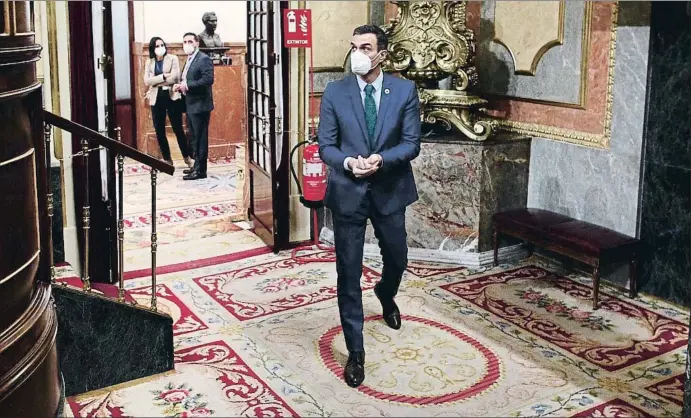  ?? EP ?? El presidente del Gobierno, Pedro Sánchez, tras su intervenci­ón ayer en la sesión de control al Gobierno en el Congreso de los Diputados