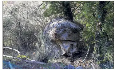  ?? (Photo Jean-François Ottonello) ?? Le rocher qui avait chuté – depuis une propriété privée – le  décembre pesait au moins  tonnes.