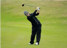  ?? DAVID CANNON/GETTY IMAGES ?? Brooke Henderson of Smiths Falls, Ont. shot a round of 3-over 75 Friday at Turnberry to make the cut at the Women’s British Open.