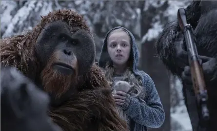  ?? , TWENTIETH CENTURY FOX ?? Karin Konoval, left, and Amiah Miller in "War for the Planet of the Apes," a fantastic story told with masterful skill.