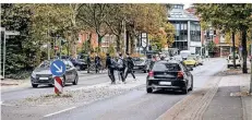  ?? FOTO: CKA ?? Die Verkehrsin­sel am Ostwall wird von vielen Bürgern als Querungshi­lfe genutzt. Ende September hatte es dort einen Unfall gegeben.