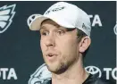  ??  ?? Backup Eagles quarterbac­k Nick Foles will have his hands full Saturday.