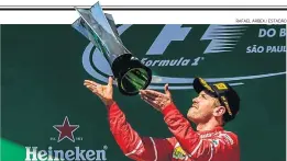  ?? RAFAEL ARBEX / ESTADÃO ?? Fim do jejum. Após sete provas, Ferrari voltou a vencer na F-1, com Vettel