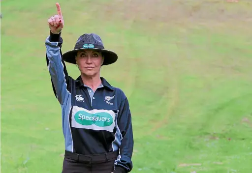  ?? FELICITY REID/ FAIRFAX NZ ?? Auckland’s Diana Venter will umpire in a cricketing world first