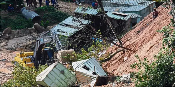  ?? — Bernama ?? Latest in a long line of constructi­on sites disasters, the Jalan Bukit Kukus site in Paya Terubong, Penang. More proof that changes are needed in how we enforce bylaws.