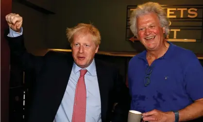  ?? Photograph: Henry Nicholls/PA ?? Tim Martin (right) with Boris Johnson during the Tory leadership campaign in 2019.