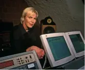  ??  ?? Königin: Sara K. im Stockfisch-studio. Den Titel Queen Of Audiophile mochte sie nie.