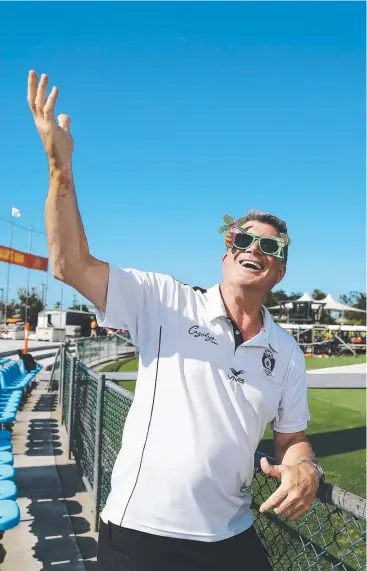  ?? Picture: BRENDAN RADKE ?? ROCKET MAN: AFL Cairns President Gary Young is in full song at Cazalys Stadium, which is being converted from a football field to Sir Elton John’s concert venue.