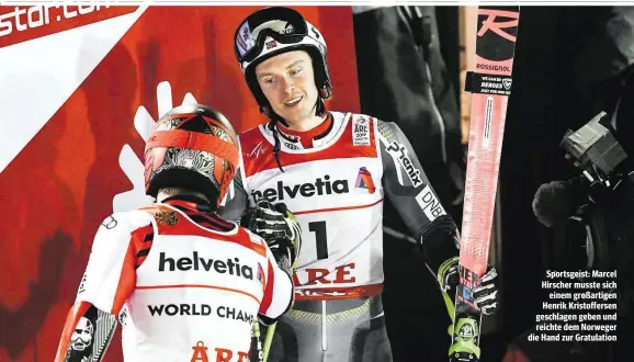  ??  ?? Sportsgeis­t: Marcel Hirscher musste sich einem großartige­n Henrik Kristoffer­sen geschlagen geben und reichte dem Norweger die Hand zur Gratulatio­n