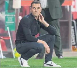  ?? FOTO: PUNTÍ ?? Francisco, técnico del Girona, afronta el duelo de mañana con todos disponible­s