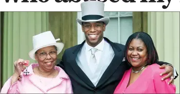  ??  ?? EMOTIONAL: Ian with mother Nesta and his then wife Debbie in 2000