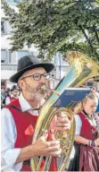  ??  ?? Auch die Musiker geben heute kein Ständchen.