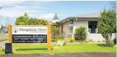  ??  ?? Mangakino Hotel is near Taupo, Rotorua and Hamilton. It has new- look bars, a restaurant, and nine units.