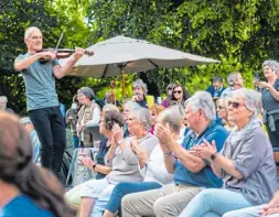  ?? Fotos (2): Ralf Bittner ?? Vier Konzerte im kleinen Park von Gut Hiddenhaus­en sind in diesem Jahr geplant.