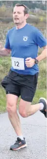  ??  ?? Cybi Striders runner Andy Savage