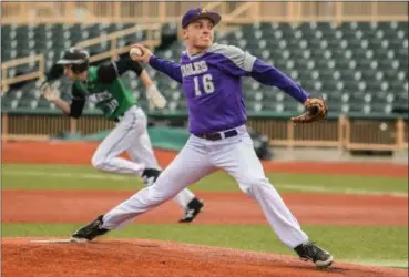  ?? ERIC BONZAR — THE MORNING JOURNAL ?? Mayfield’s Jimmy Gaudio breaks for second base as Avon pitcher Josh Rattay delivers in a game on March 31.