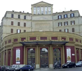  ??  ?? Palladium Il teatro è il cuore della Garbatella