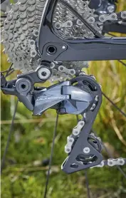  ??  ?? The Ultegra groupset alone is worth £1k