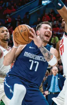  ?? Foto: dpa ?? Luka Doncic von den Dallas Mavericks ist erst 22 Jahre alt und schon einer der Su‰ perstars der NBA.