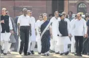  ?? HT FILE/ARVIND YADAV ?? The Opposition leaders, led by Congress president Sonia Gandhi, are expected to meet later this month to discuss possible presidenti­al candidates.