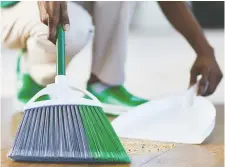  ??  ?? Made with recycled plastics, Libman’s synthetic bristles are easy to clean. Don’t forget to wash your broom once a year in soapy water.