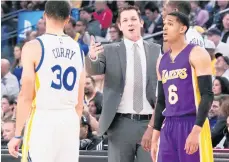  ?? /ARCHIVO ?? Luke Walton fue atacado por el padre de Lonzo Ball.