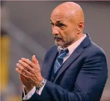  ??  ?? Luciano Spalletti, 59 anni, seconda stagione alla guida dell’Inter