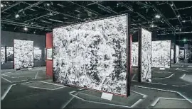  ?? SEBASTIÃO SALGADO ?? L’exposició es pot veure en unes sales de la Filharmòni­ca de París