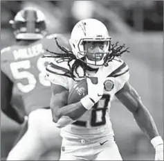  ?? DAVID ZALUBOWSKI/AP ?? RB Melvin Gordon reportedly will return to the Chargers on Thursday.