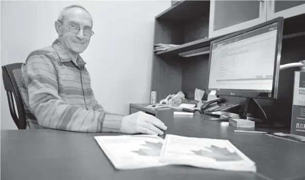  ?? [WHITNEY NEILSON / THE OBSERVER] ?? Wendell Prime is one of three trained volunteers at Woolwich Community Services ready to help low-income residents file their income tax forms for the month of March and April. Appointmen­ts are available by calling WCS.