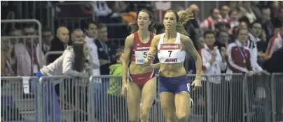  ??  ?? RASKEST: Sara D Jensen (nr. 5) var raskest av de norske individuel­t, og løp også på gullaget i stafetten.