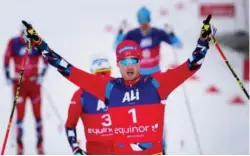  ?? FOTO: TERJE BENDIKSBY / NTB ?? Even Northug var helt overlegen, og kunne tillate seg å juble over målstreken.