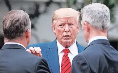  ?? FOTO: AP ?? La denuncia señala que Donald Trump utilizó sus poderes para presionar al gobierno de Ucrania a investigar sobre el rival de la campaña demócrata, Joe Biden.