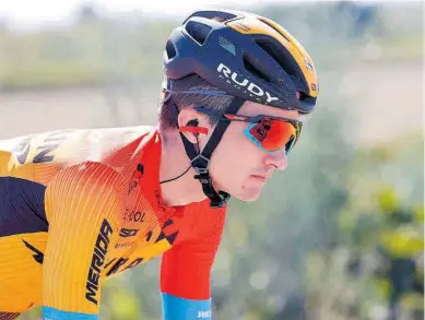  ?? AFP / LUCA BETTINI ?? Pello Bilbao, en la ruta en una de las etapas del Giro de Italia.