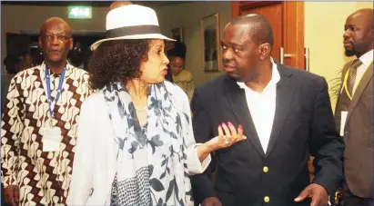  ?? — Picture by Kudakwashe Hunda ?? Foreign Affairs and Internatio­nal Trade Minister Dr Sibusiso Moyo (second from right) welcomes his South African counterpar­t, Internatio­nal Relations and Cooperatio­n Minister Lindiwe Sisulu, at Robert Gabriel Mugabe Internatio­nal Airport last night. Looking on is South Africa’s Ambassador to Zimbabwe, Mr Mphakama Mbete (left).