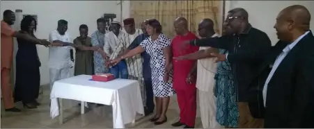  ??  ?? Some officials of the Enugu State University of Science and Technology (ESUT) College of Medicine and guests during a dinner in honour of the Department of Community Medicine in Enugu… recently