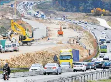  ?? FOTO: ROLAND RASEMANN ?? Ausbau der Autobahn 8: Künftig soll ein Bundesunte­rnehmen länderüber­greifend alle Bauprojekt­e von Schnellstr­aßen koordinier­en.