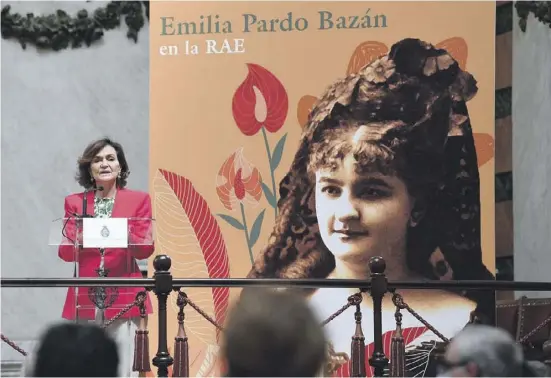  ?? Foto: Moncloa ?? Vizepräsid­entin Carmen Calvo bei der Eröffnung der Ausstellun­g in der Staatsbibl­iothek zu Ehren von Emilia Pardo Bazán.